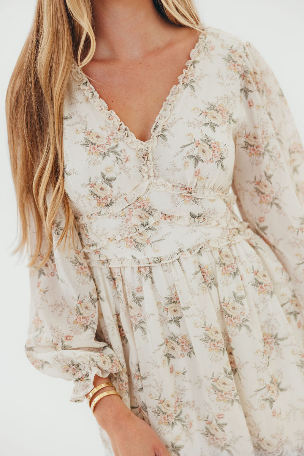 Shenae Ruffled Tiered Floral Maxi Dress in Vintage Cream