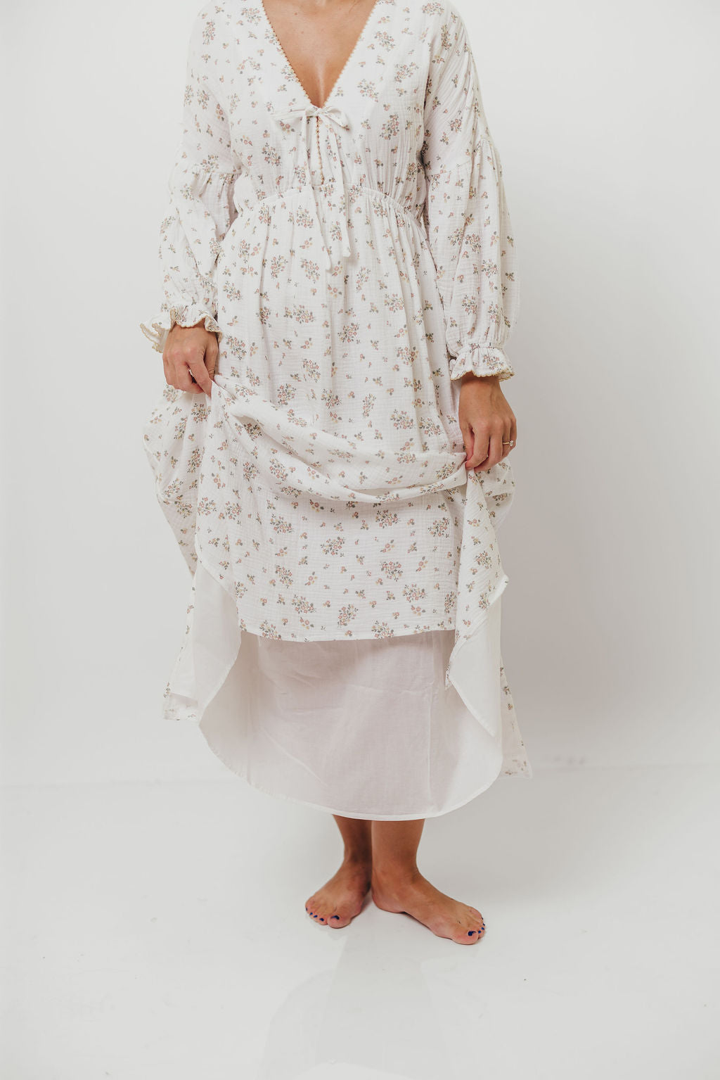 Hunter 100% Cotton Gauze Maxi Dress with Detail Trimming in Ivory Pink Floral - Bump Friendly and Inclusive Sizing *9/12 PRE-ORDER*
