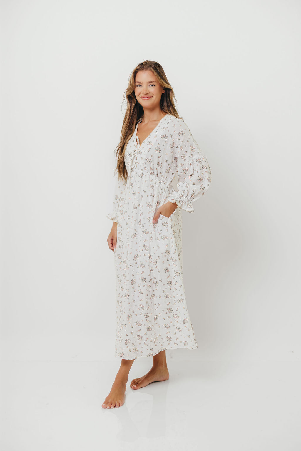 Hunter 100% Cotton Gauze Maxi Dress with Detail Trimming in Ivory Pink Floral - Bump Friendly and Inclusive Sizing *9/12 PRE-ORDER*
