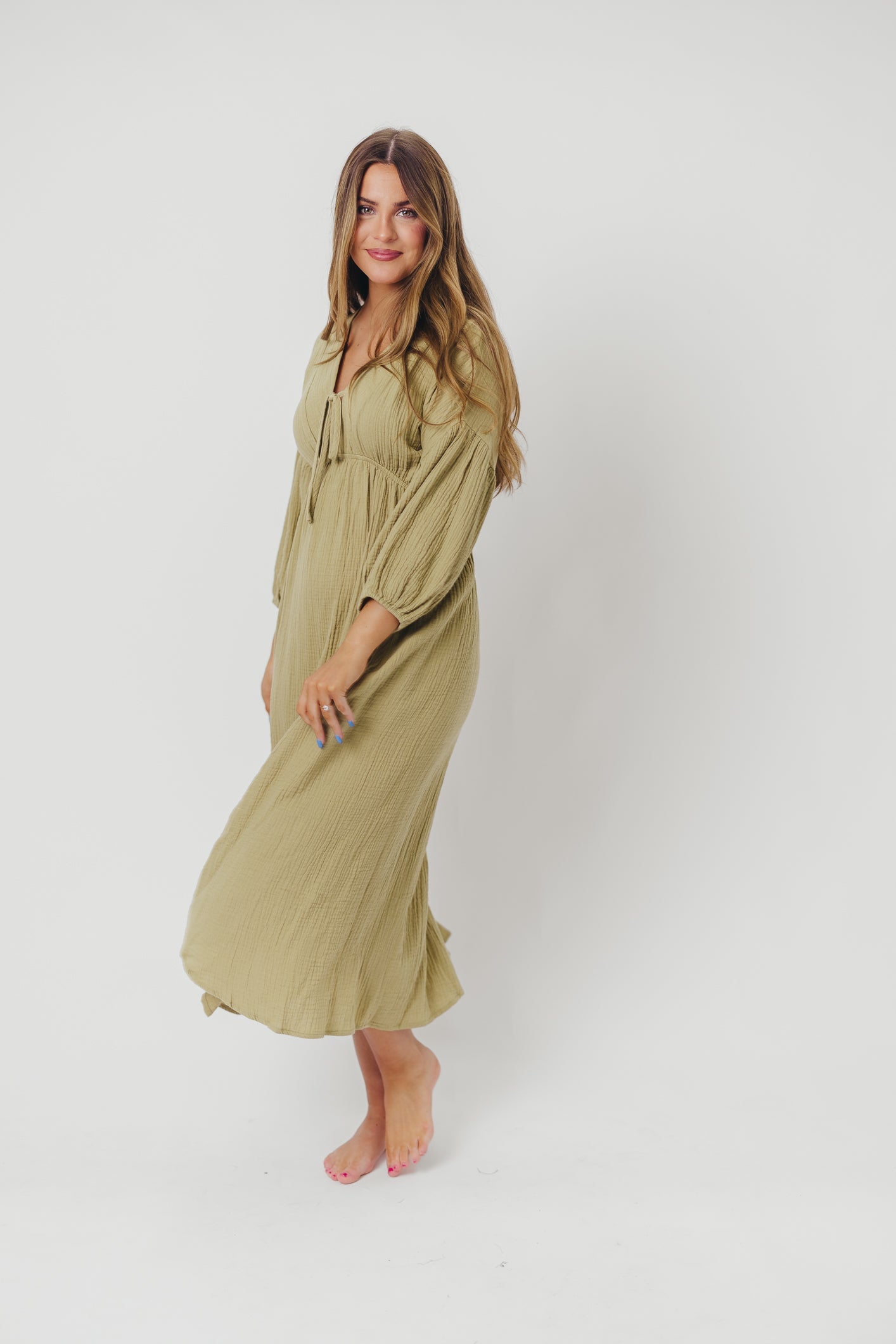 Hunter 100% Cotton Gauze Midi Dress in Thyme - Bump Friendly and Inclusive Sizing *9/22 PRE-ORDER*