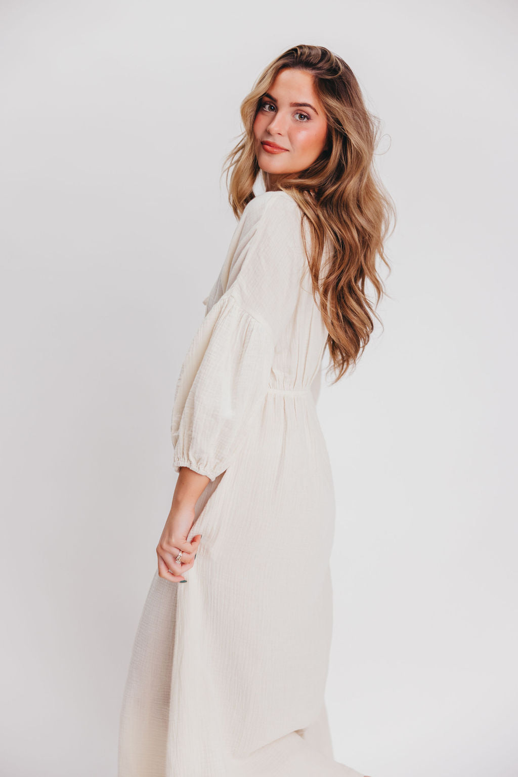 Hunter 100% Cotton Gauze Midi Dress in Soy - Bump Friendly *9/22 PRE-ORDER*